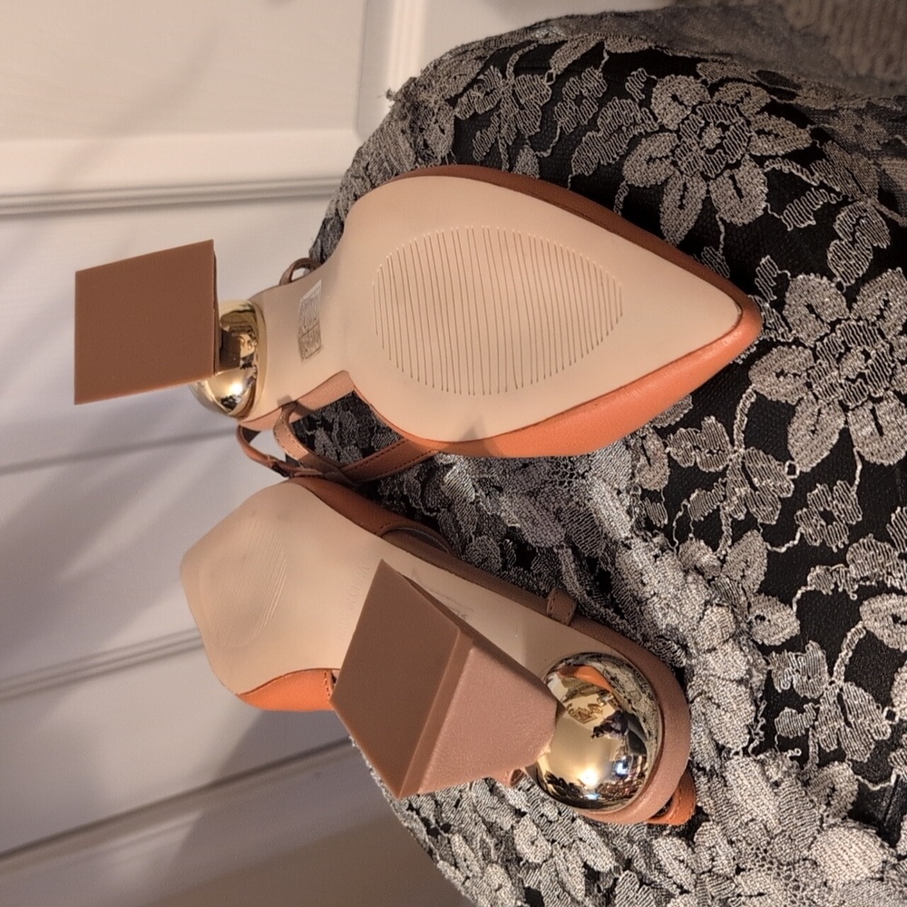 Shoes - Picture 2 of 2